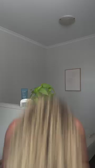 real customer using Skelp microfibre towel in Australia for fast, frizz-free hair drying